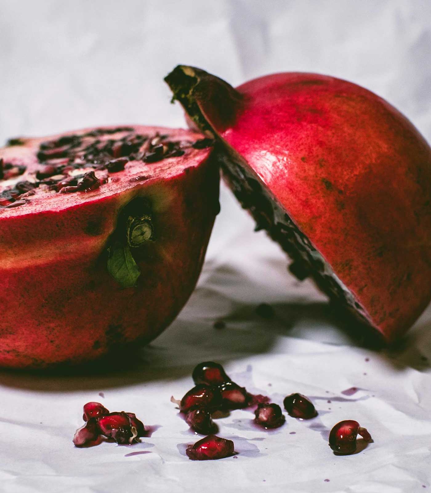 Andlitsolja við Blommu & Granatepli (Plum & Pomegranate) - Kraftmikil fuktari
