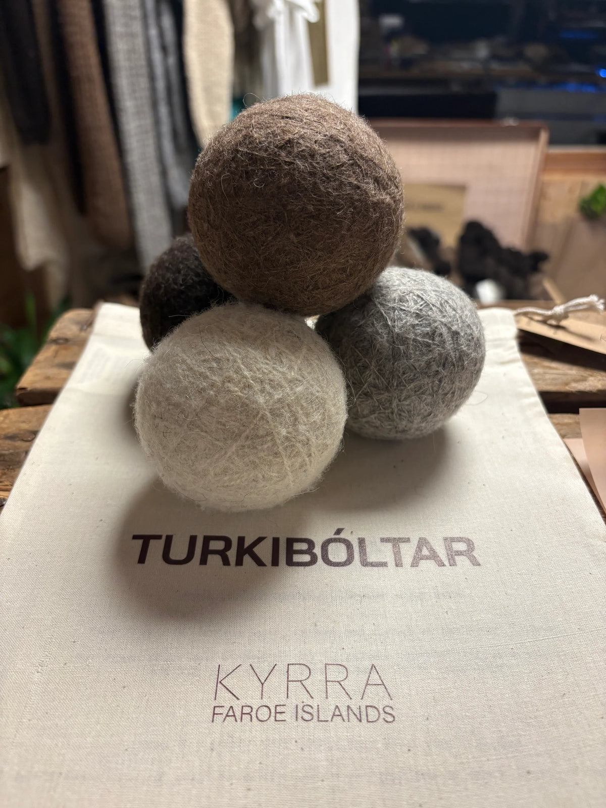 Turkibóltar úr føroyskari ull - 4 stk