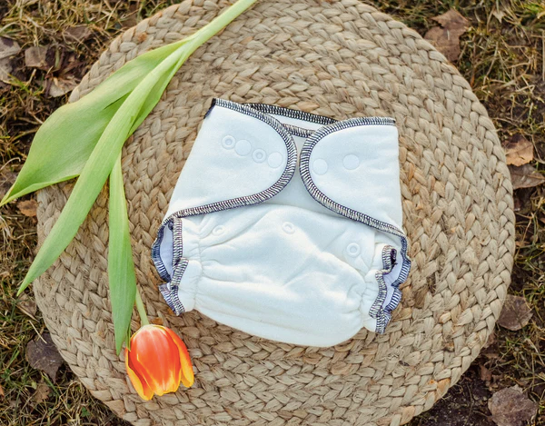 Formseymað blæa v/ trýstknappum - OneSize