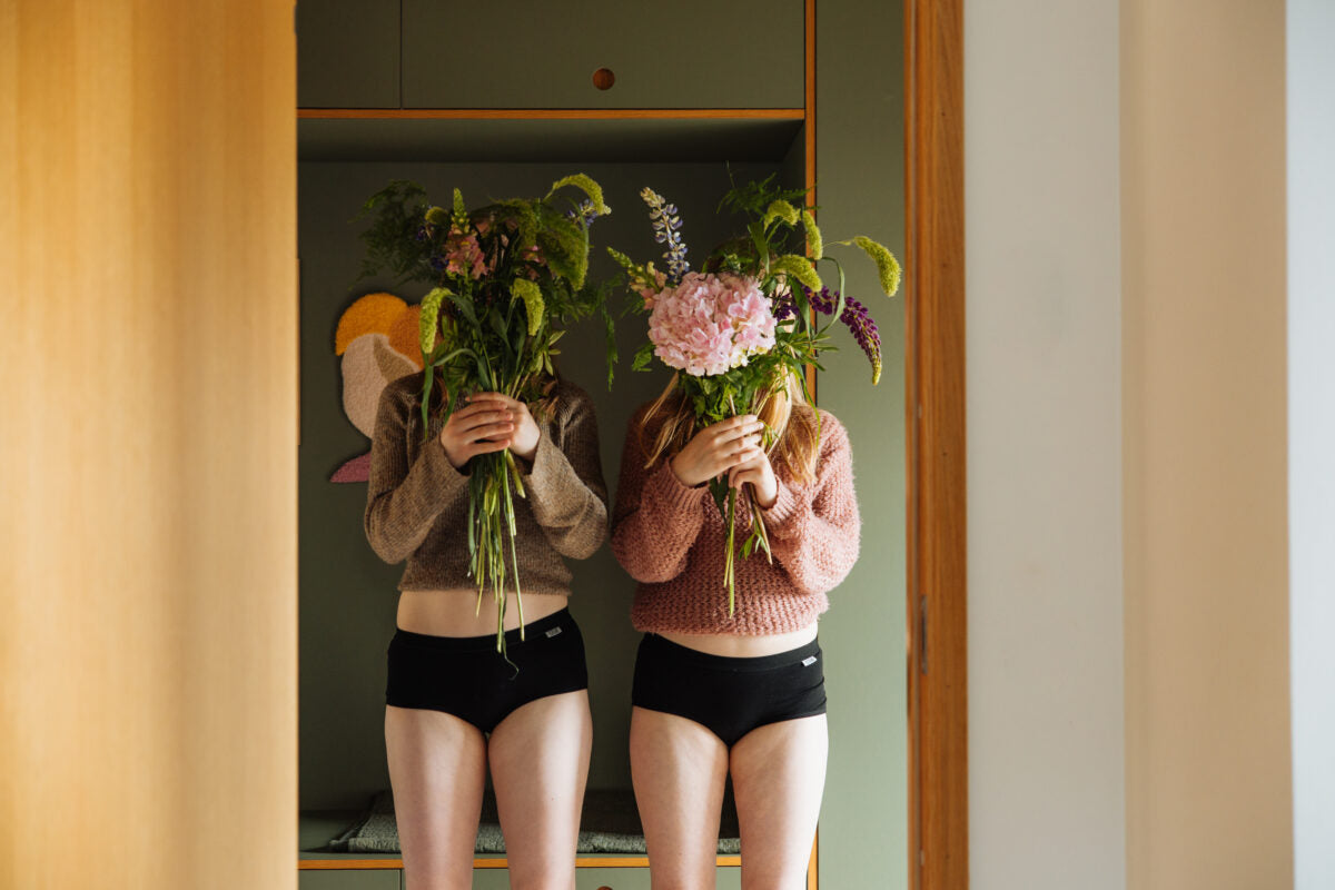 Menstruatiónstrussur - Tannáringar