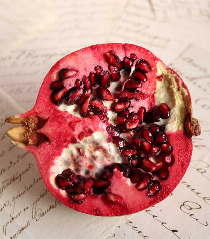 Andlitsolja við Blommu & Granatepli (Plum & Pomegranate) - Kraftmikil fuktari