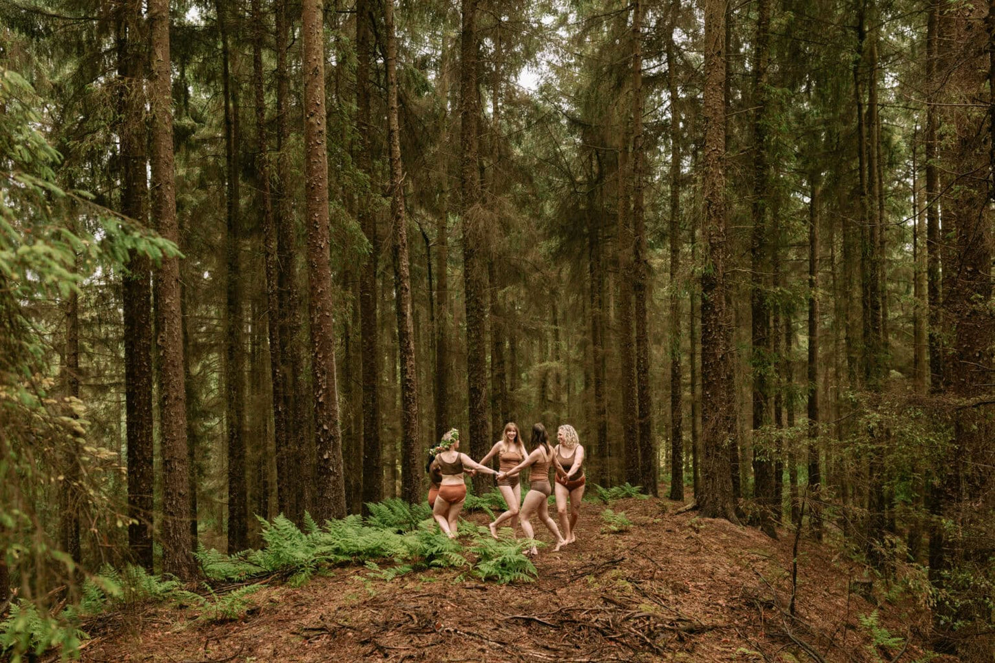 Menstruatiónstrussur - Heavy Flow